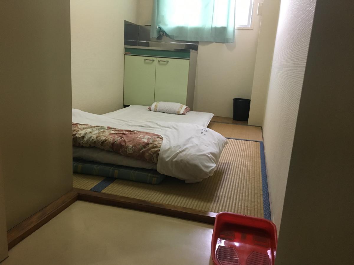 Hotel ekonomi Business Shinbashi Osaka